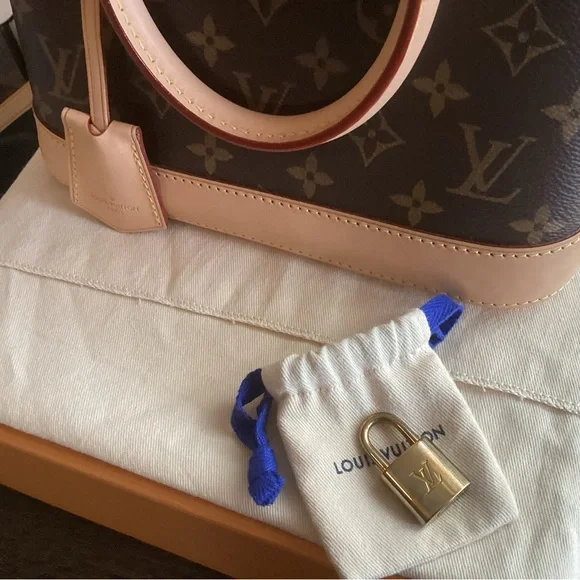 AUTHENTIC LOUIS VUITTON ALMA BB Monogram EUC - Picture 3 of 16